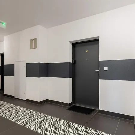 Nowoczesny W Kolobrzegu Spokojna Okolica Parking By Renters Apartamento Kołobrzeg